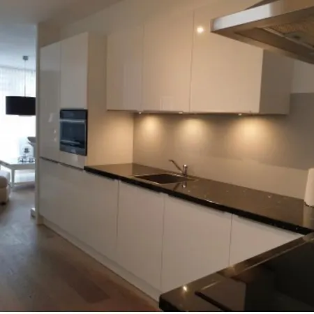 Casa 1-2-3 *